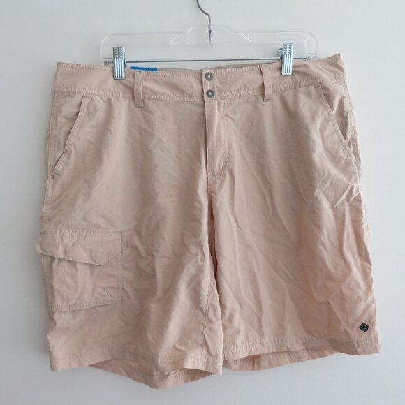 COLUMBIA Coral Point III Omni Shade Shorts in Fossil Tan Outdoor Gorpcore 14 NWT - Picture 2 of 16